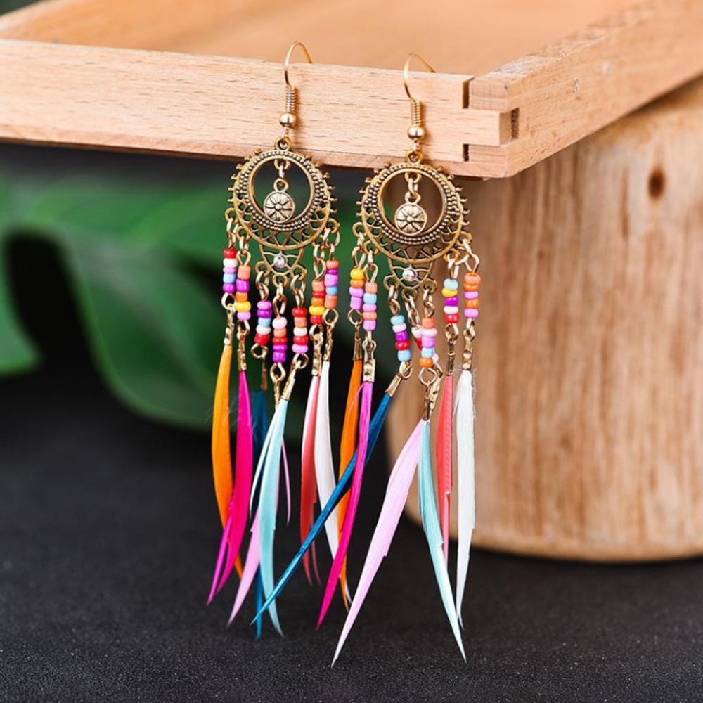 🌈2/$20🌈 beaded boho feather earrings